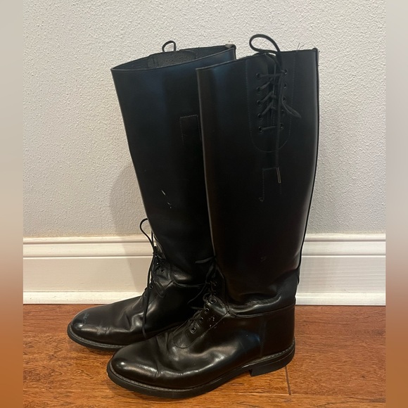 Classic back leather lace up English riding boots. So preppy! GUC! - Picture 2 of 13